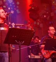 Τα "Χίλια Χρόνια" τραγουδήσαν στο club Davinci για το Χωριό SOS!