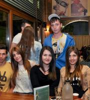 Closing party με live για το cafe Εναλλάξ.