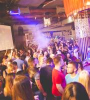 Το Big Bang τα "έσπασε", το Σάββατο, στο Prive Club