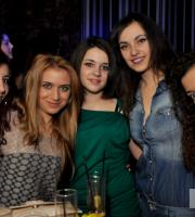 Η Ελένη Χατζίδου στο Prive Club σε μία δυνατή εμφάνιση.