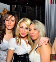 Σάββατο βράδυ στο Prive Club με το θερμόμετρο στα ύψη.