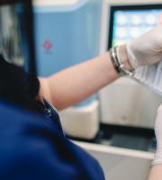 Ιατρός - Μικροβιολόγος - Βιοπαθολόγος