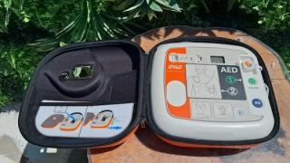 Εννέα απινιδωτές τοποθέτησε ο Δήμος Αλεξανδρούπολης σε beach bars της περιοχής