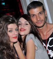 'Sexy Saturday night' στο Prive club... και όποιος αντέξει!