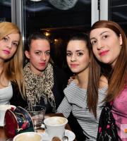 Bengoa' s groovy birthday Sun-day, στο ΝΟΑ cafe - patisserie.