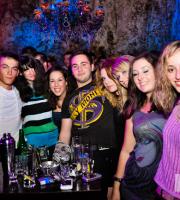 Το αδιαχώρητο στο μεγάλο opening του Prive club την Παρασκευή.