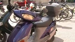 Επιχείρηση 'απελευθέρωσης' των πεζοδρομίων στην Αλεξ/πολη.