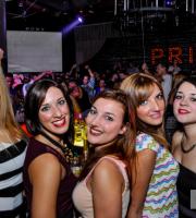 Άνοιξε την Παρασκευή το ανανεωμένο Prive club και έγινε... χαμός.