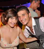 Καυτές καλοκαιρινές βραδιές στο Kingsize summer club.