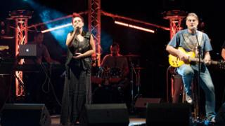 Φ. Πλιάτσικας και Ελ. Ζουγανέλη live στην Αλεξανδρούπολη (video).