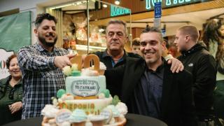 10 χρόνια έκλεισε το Ζαχαροπλαστείο "Το Γλυκάκι" με ένα πάρτυ που τα είχε όλα!