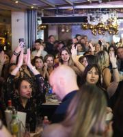 Το ΝΟΑ «βούλιαξε» από κόσμο για τον Stan!