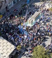 H μαθητική καρναβαλική παρέλαση της Αλεξανδρούπολης μέσα από φωτος