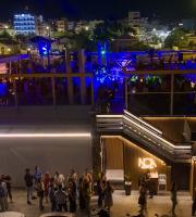 Μια βραδιά γεμάτη λάμψη στο Closing Party του ΝΟΑ rooftop!