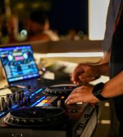 Το NOA Rooftop Party έφερε επίσημα το καλοκαίρι στην Αλεξανδρούπολη! 