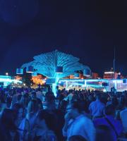 Τι γίνεται κάθε Παρασκευή στην πιο όμορφη ταράτσα της πόλης;!