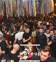 Το 1ο "Wake up event" πάρτι με Junior Pappa στο Studio 54, στις Φέρες