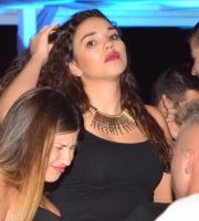 Παρασκευή βράδυ με ...σχεδόν αυγουστιάτικη πανσέληνο στο Yacht Club