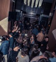 Κατάμεστο το SoHo Absolutely Fabulous με τον Λεωνίδα Μπαλάφα να μαγεύει το κοινό