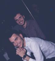 Κατάμεστο το SoHo Absolutely Fabulous με τον Λεωνίδα Μπαλάφα να μαγεύει το κοινό