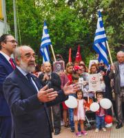 Κατάθεση στεφάνων στο μνημείω πεσόντων