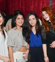 Νύχτα "πόνου" την Παρασκευή στο Prive Club και η διασκέδαση στο κόκκινο.