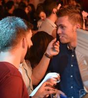 Παρασκευή βράδυ στο Prive Club με χριστουγεννιάτικη διάθεση