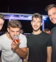 Απερίγραπτο το τελευταίο Σαββατόβραδο πάνω στο Yacht Club.