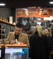 Άνοιξε το Mr. Gadget - Επισκευές συσκευών και αξεσουάρ (video)