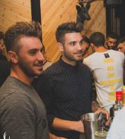 Vibers: Το δίδυμο που ξεσήκωσε το "Room6"