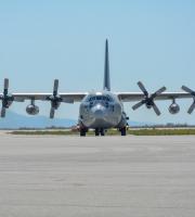 Επίδειξη ρίψης αλεξιπτωτιστών στον αερολιμένα "Δημόκριτος".