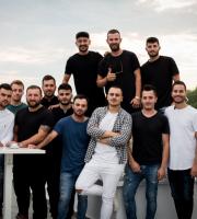 Yacht club: Αξέχαστες στιγμές στο closing party με τον Enoo Napa!