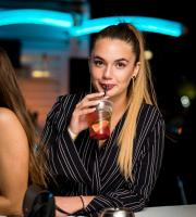 Yacht club: Αξέχαστες στιγμές στο closing party με τον Enoo Napa!