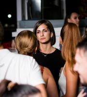 Yacht club: Αξέχαστες στιγμές στο closing party με τον Enoo Napa!