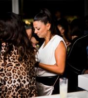 Yacht club: Αξέχαστες στιγμές στο closing party με τον Enoo Napa!
