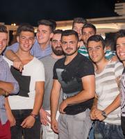 Yacht Club: Παρασκευή βράδυ στην πιο όμορφη ταράτσα της πόλης.