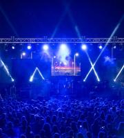 Φωτογραφικά στιγμιότυπα από τη συναυλία των Πυξ - Λαξ στην Αλεξανδρούπολη