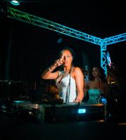 Ο LIVA K ξεσήκωσε την παραλία του Nama Beach Life Experience