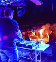 Φωτορεπορτάζ από το 4ο "Insomnia Festival" στην παραλία του Απαλού.