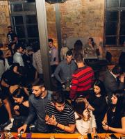 Το grande opening του Κυβερνείου παρέα με τον "Ta S.O.S Rizopoulos"