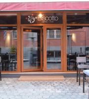 Άνοιξε και μας υποδέχτηκε το πανέμορφο Biscotto games & more