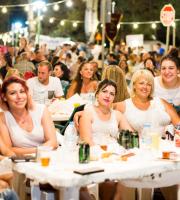 Βανδή - Παπαρίζου μαζί στη σκηνή της Γιορτής Κρασιού 2017 στην Αλεξανδρούπολη