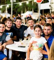 Βανδή - Παπαρίζου μαζί στη σκηνή της Γιορτής Κρασιού 2017 στην Αλεξανδρούπολη