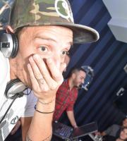 N.O.A. Music Session με τον ανεπανάληπτο Junior Pappa.