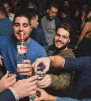 "Γκρεμίστηκε" το NOA ανήμερα της Πρωτοχρονιάς με Petro Dev και Cj Maki X