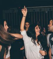 Οι Vibers "ξαναχτύπησαν" στο Room 6 με super ανεβασμένη διάθεση