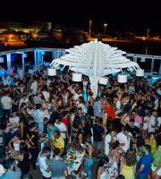 Οι Παρασκευές ανήκουν στο Υacht club!