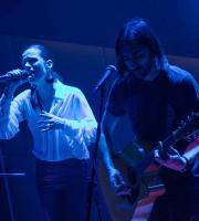 "Με κάθε τραγούδι & ένα ταξίδι" έκαναν όσοι βρέθηκαν στο Soho Absolutely Fabulous