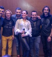 "Με κάθε τραγούδι & ένα ταξίδι" έκαναν όσοι βρέθηκαν στο Soho Absolutely Fabulous