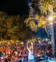 Η Γλυκερία "άνοιξε" την Γιορτή Κρασιού 2017 στην Αλεξανδρούπολη